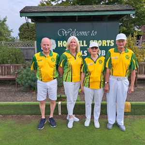 Mark/Claire Cregan & Viv/Dennis Hopkinson Mr & Mrs Finalists