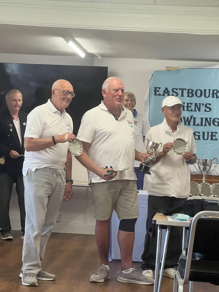 Roy, Gary, and John receive the Men’s Evening League winners  of division two trophy. Congratulations to all our players this season.