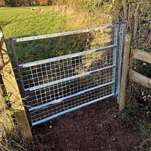 Sambourne Parish Council Footpath, Improved Access