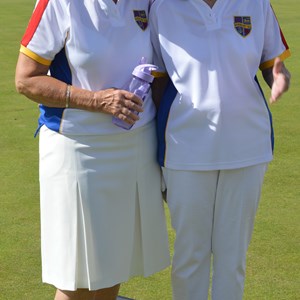 Ladies 2 Wood  Winner Pat Aggarwal (right)  Sheila O'Keefe (left)