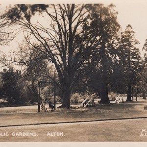 Public Gardens – Postmarked 18th June 1940.