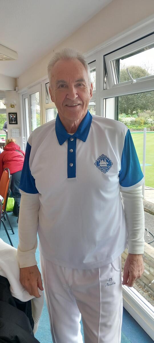 Larry Lamb from Whitstable Pearl wearing our Club Shirt