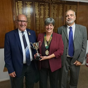 Men's Pairs winners, Fred & Mike