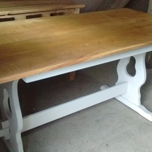 Refurbished solid oak table, waxed top Winter Grey chalk paint base