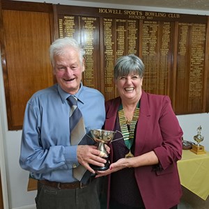 Men's Two Wood winner, Dennis