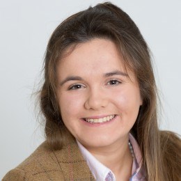 Grace Millbank, Young Valuer Chair