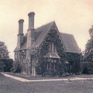The Gardener's Cottage Oakley Hall