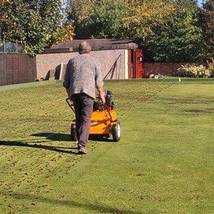 Holwell Sports Bowls Club Green Maintenance