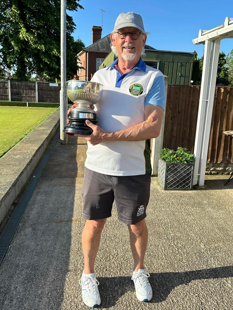 Presidents Cup Winner. Steve Evans.