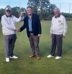 Cup Presentation to the winning captain.