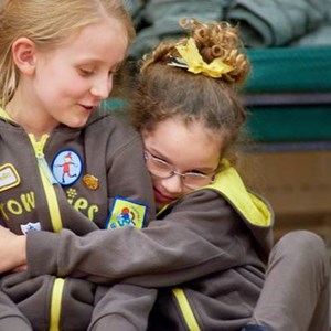 Brownie friends hugging each other