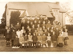 1929 Kirkandrews school