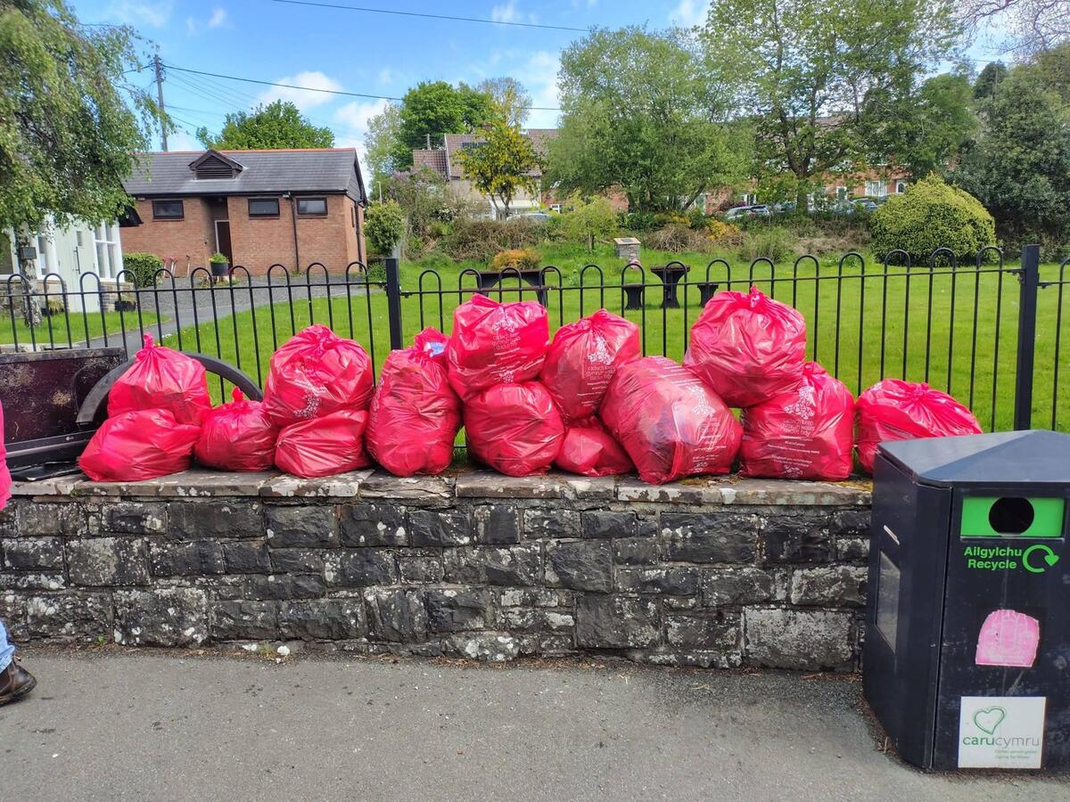 Llangurig Community Council Litter Pick