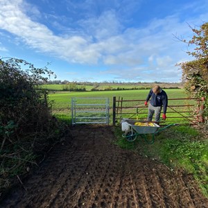 Sambourne Parish Council Footpath, Improved Access