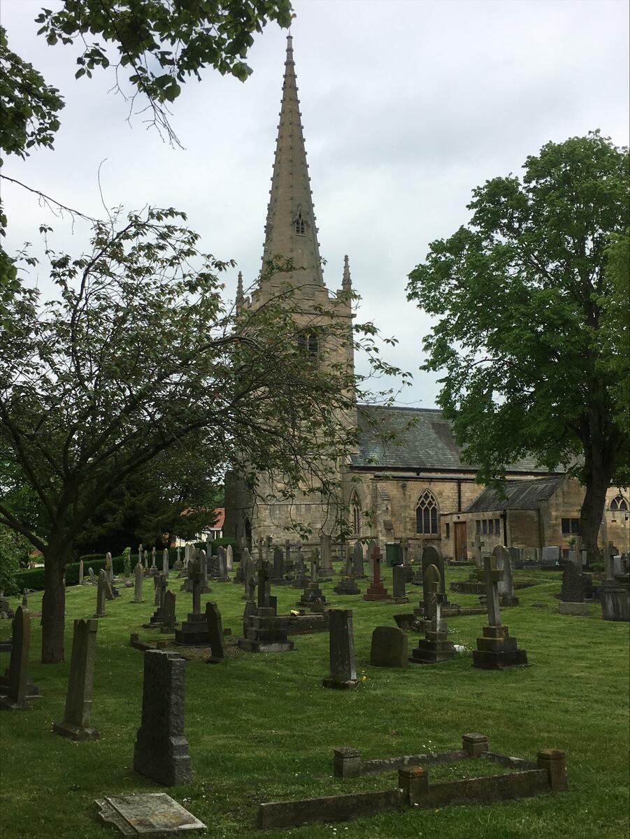 St Giles Churchyard