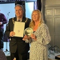 Winner - The Melling Knitters