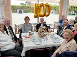 Braeside Bowling  Club PAT SHEPHERD 100th B'DAY