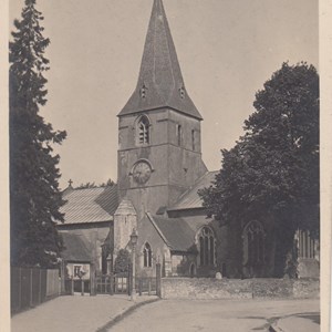 St Lawrence Church ~ Date Unknown