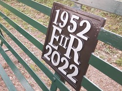 The Platinum Jubillee Bench on the Green