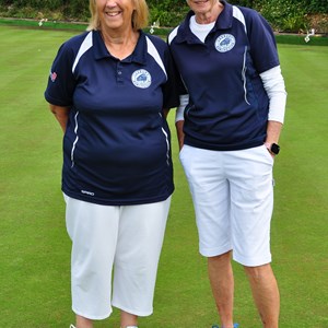 Ladies Singles Janet Bloise & Hanna Mann