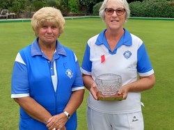 Ladies Yardstick winner Linda Prior on the right and runner up Rosemary Field