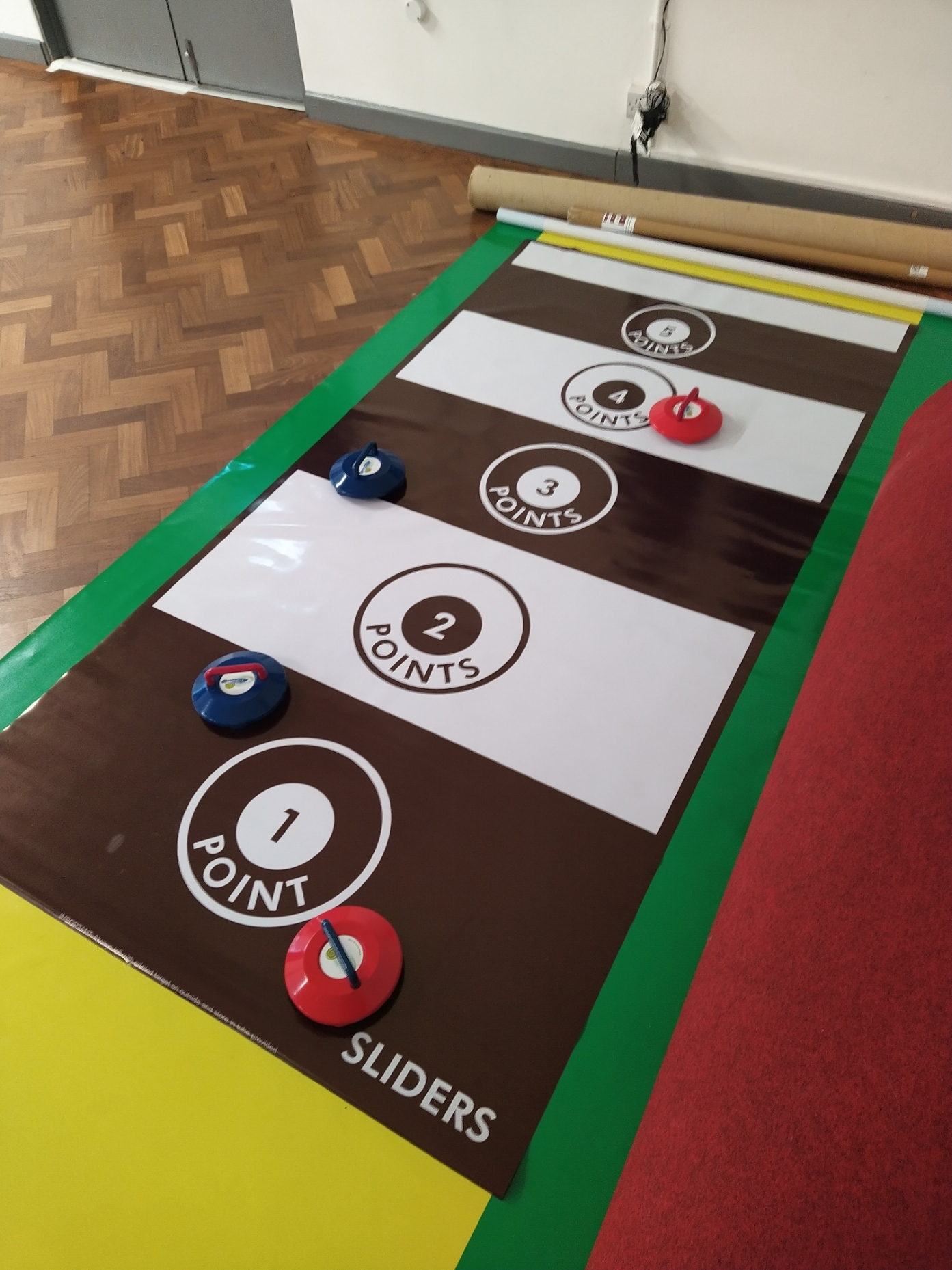 Gunthorpe Parish Council NEW AGE CURLING (new for 2026)