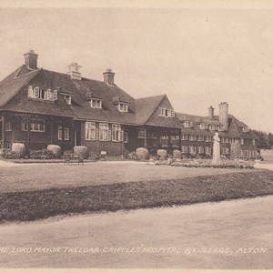 Nurses Home Lord Maylor Treloar Hospital & College 1936
