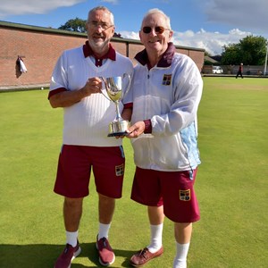 Paul Glanville & John Pritchard Men’s 2 wood pairs