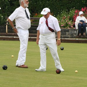 The two Presidents on the green