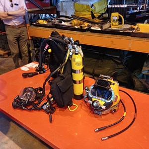 Diving gear for obstacle removal when clearing beaches