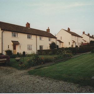 6 - 1 Hill Cottages 1988
