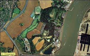 Aerial Image of Upnor