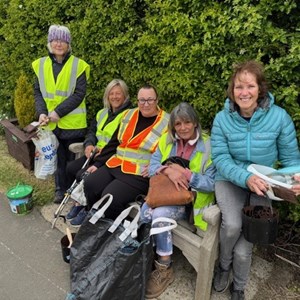 Painting Planter Boxes (May 2025)