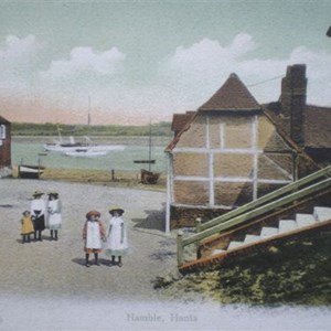 Hamble Quay c.1905