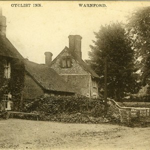 Cyclist Inn. c1910. Now Roselea between Warnford House and Chestnut Cottage.