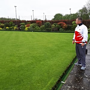 looks a lovely bowling surface (and David met Frank the Greenkeeper at his home later in the day to pass on his praise for the green)