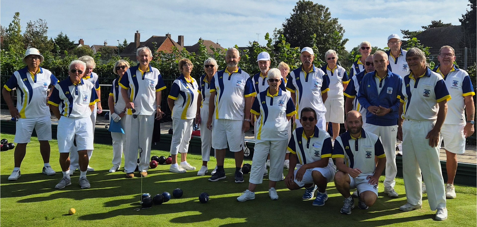 Players on the Green ready to play the Arthur Denyer game