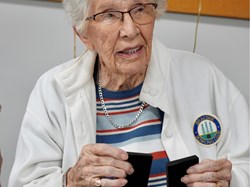Braeside Bowling  Club PAT SHEPHERD 100th B'DAY
