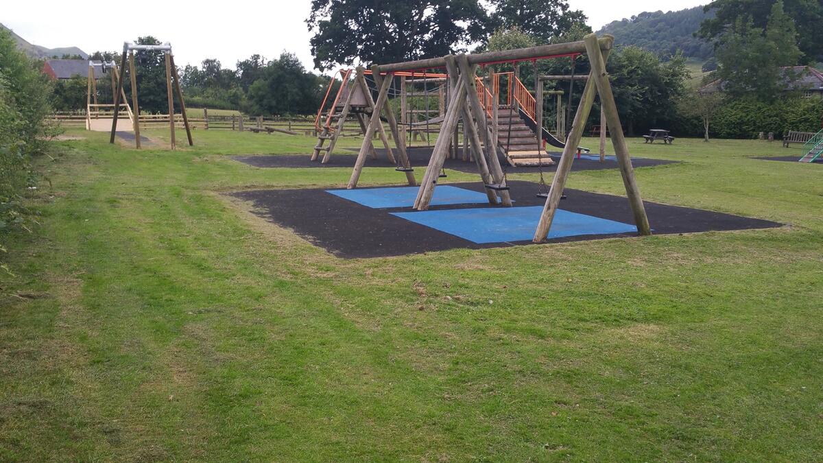 Llandinam Community Council News