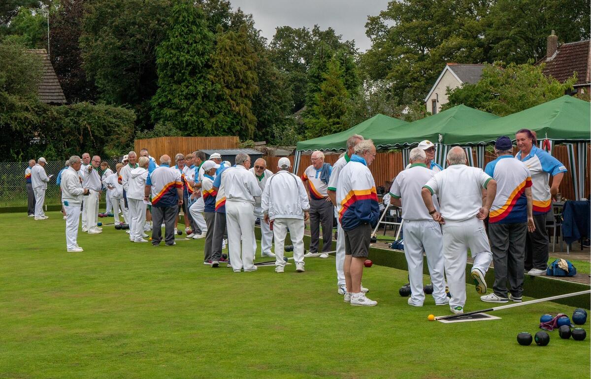 Mytchett Bowls Club Gallery 90th v Surrey