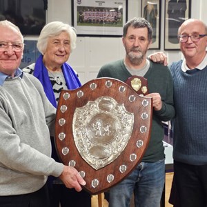 John, Annette, Jonny & Richard receiving Duncomb Shield 2023