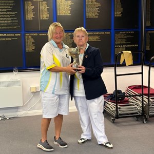 Ladies Singles Championship Winner - Pam Tottman