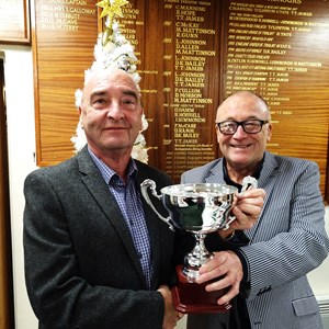Mick Tate. 2023 Winner Mens 2 Wood Trophy