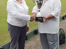 Renée, receives the Binbrook Friendly Winners Trophy 2018 from Ian
