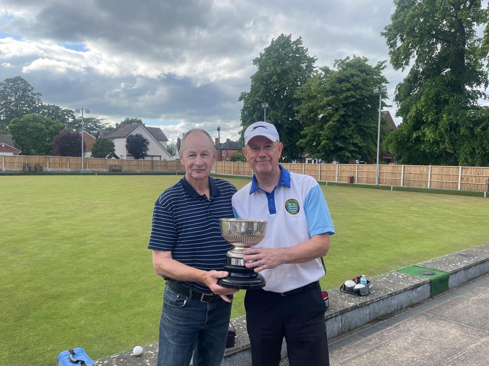 2026 Presidents Cup winner John Little with runner up Russell Whaile