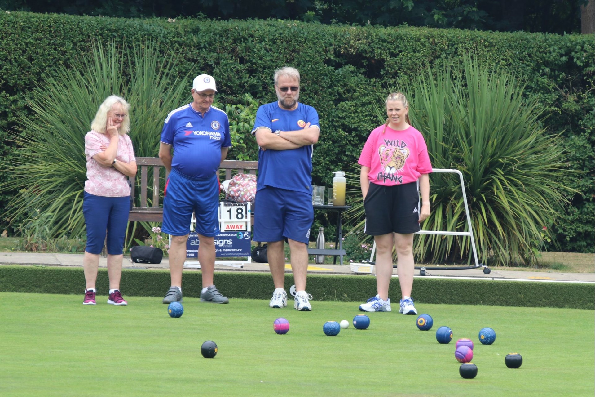 Egham Outdoor Bowls Club Ladies v Gents