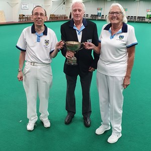 Steve Shaw and June Harvie: Four Wood Mixed Pairs/Aussie Pairs