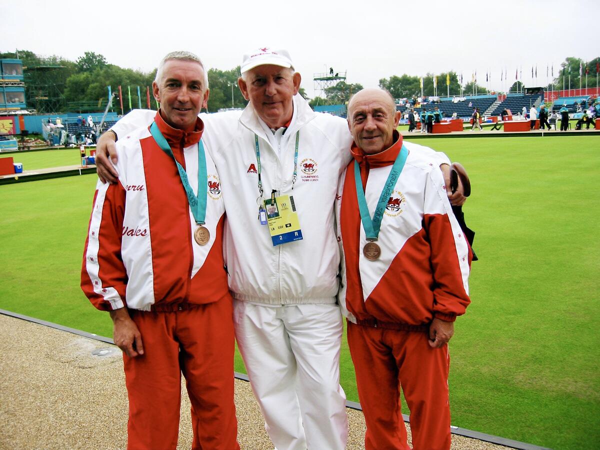 Welsh Team Coach Commonwealth Games 2002 with Dai Wilkins and Richard Bowen