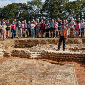 Matt Nichol describing the villa itself
