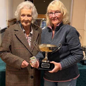 Ladies singles - Jackie Ind